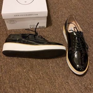 Steve Madden Wildaa Platform Oxford
